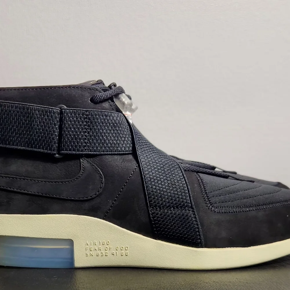 Nike Air Fear of God Raid ‘Black’ AT8087 002 Size 10.5